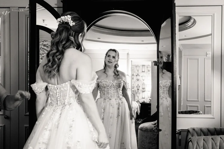 Refined bridal hair by Kanika Styles
