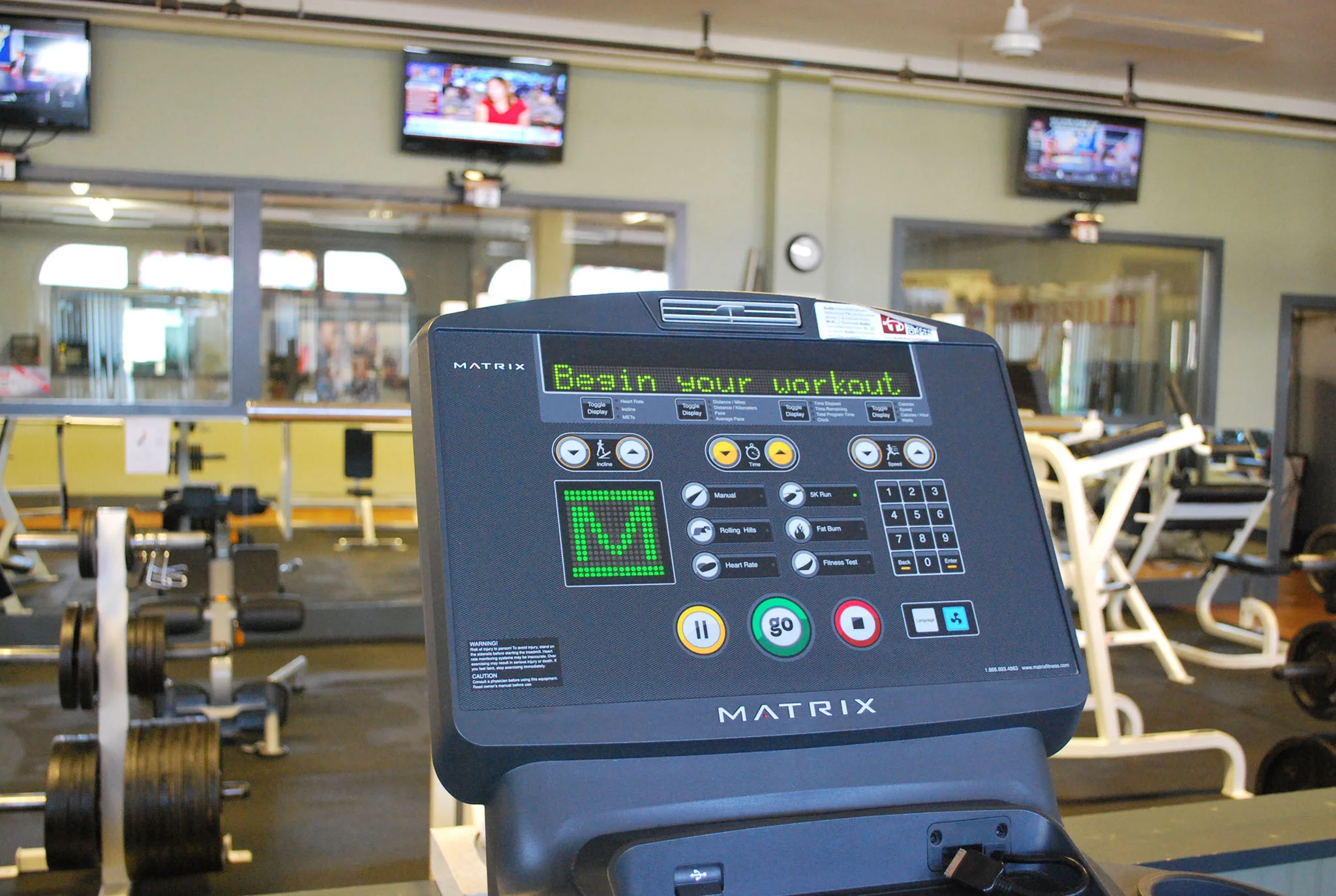 gymnasium_treadmill.jpg