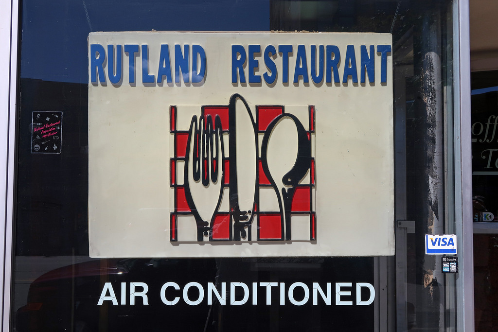 rutlandrestaurant_sign.jpg