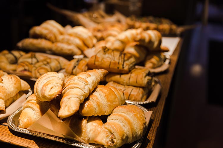 bakery_croissants.jpg