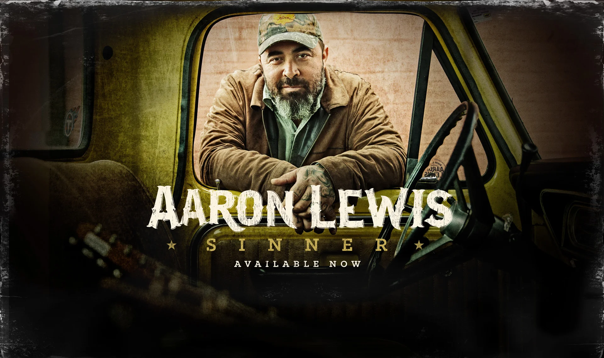 Lewis will perform at the Paramount Theatre in Rutland, Vermont on September 6th at 8pm. Photo courtesy of Aaron Lewis Music.
