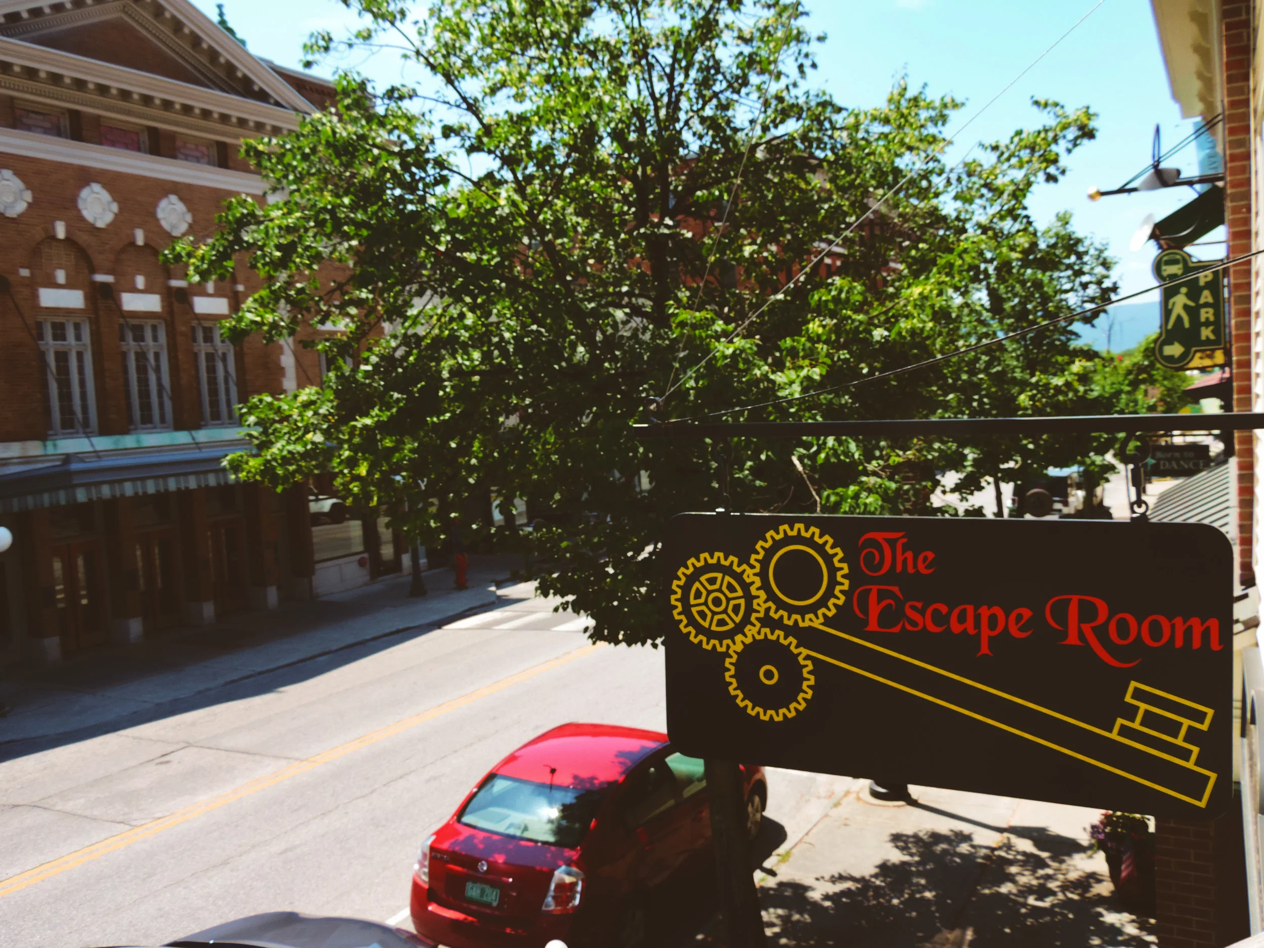 escaperoom_sign.jpg