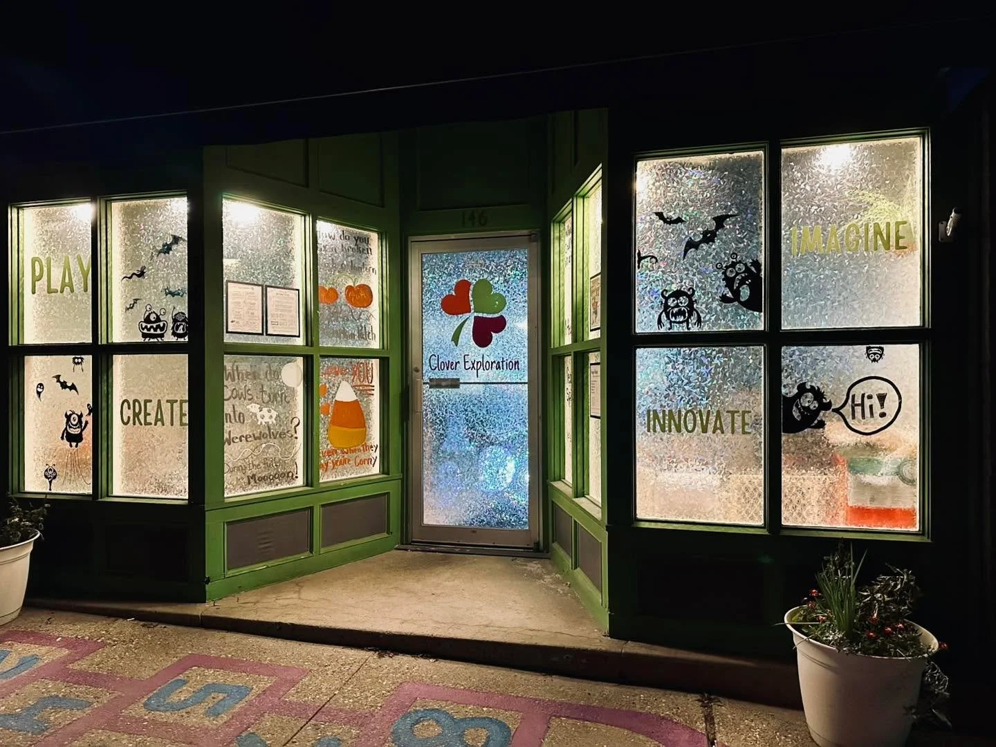 Freaky Friday, Part Two: Halloween Window Display Contest!

We're embracing the fall season in Downtown Rutland, Vermont, with our new Halloween Window Display Contest! Local merchants and organizations are transforming their windows with spooky and 