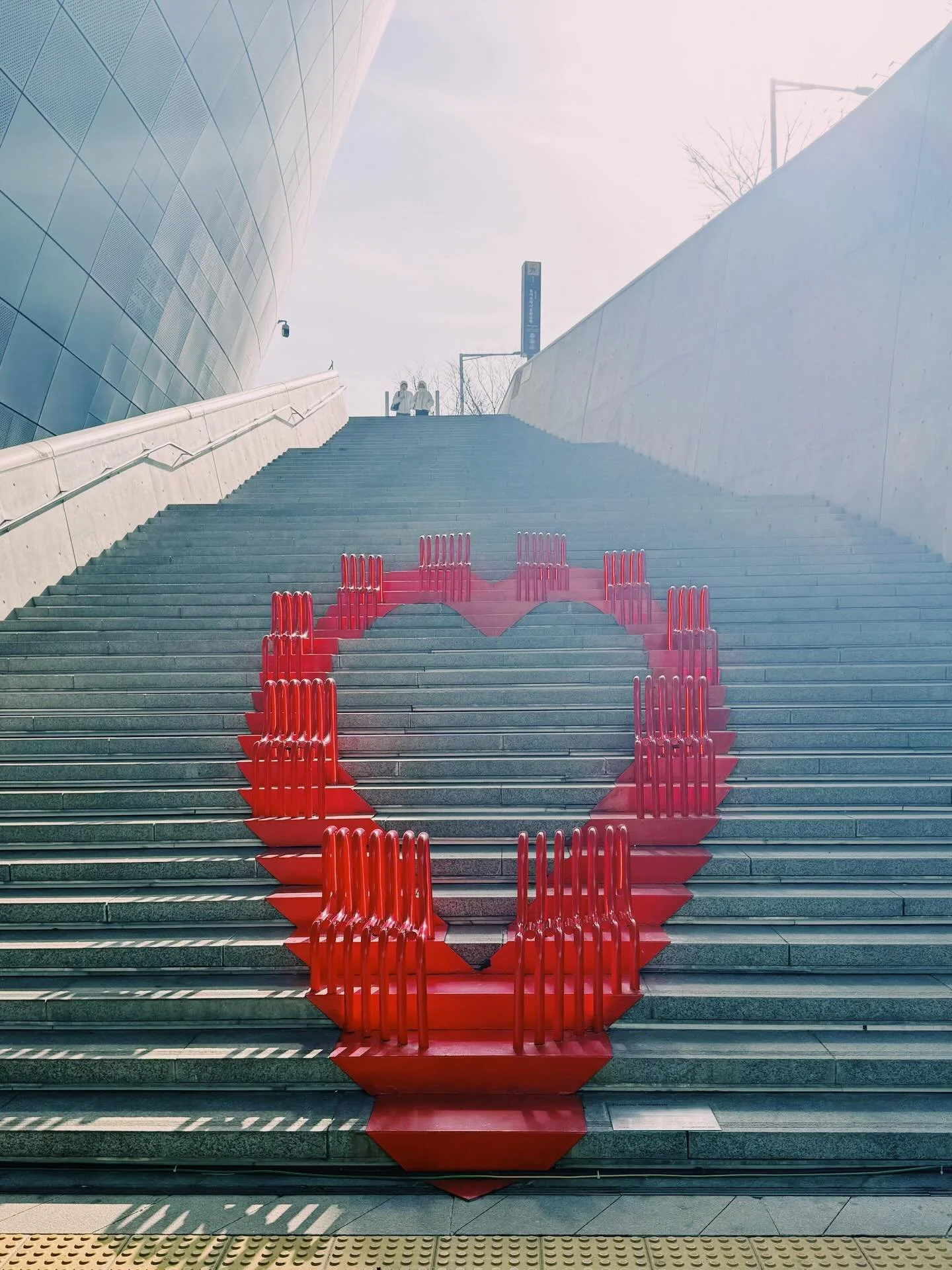 This week in &ldquo;Places we didn&rsquo;t think we&rsquo;d end up but we did end up&rdquo;: Seoul.
Definitely not enough time to see it all, but we never underestimate the value of seeing a new place, taking in new things, and then letting those new