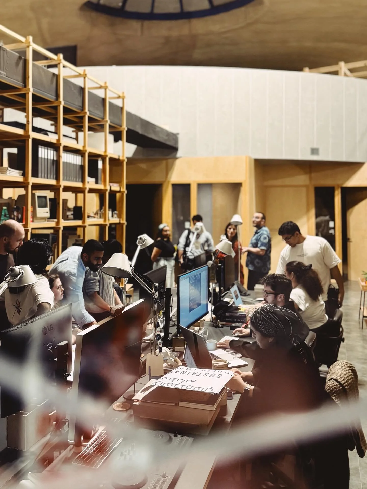 The secret sauce: many hands, plain hard work, shared effort, no shortcuts and good vibes even with late nights. And also snacks.