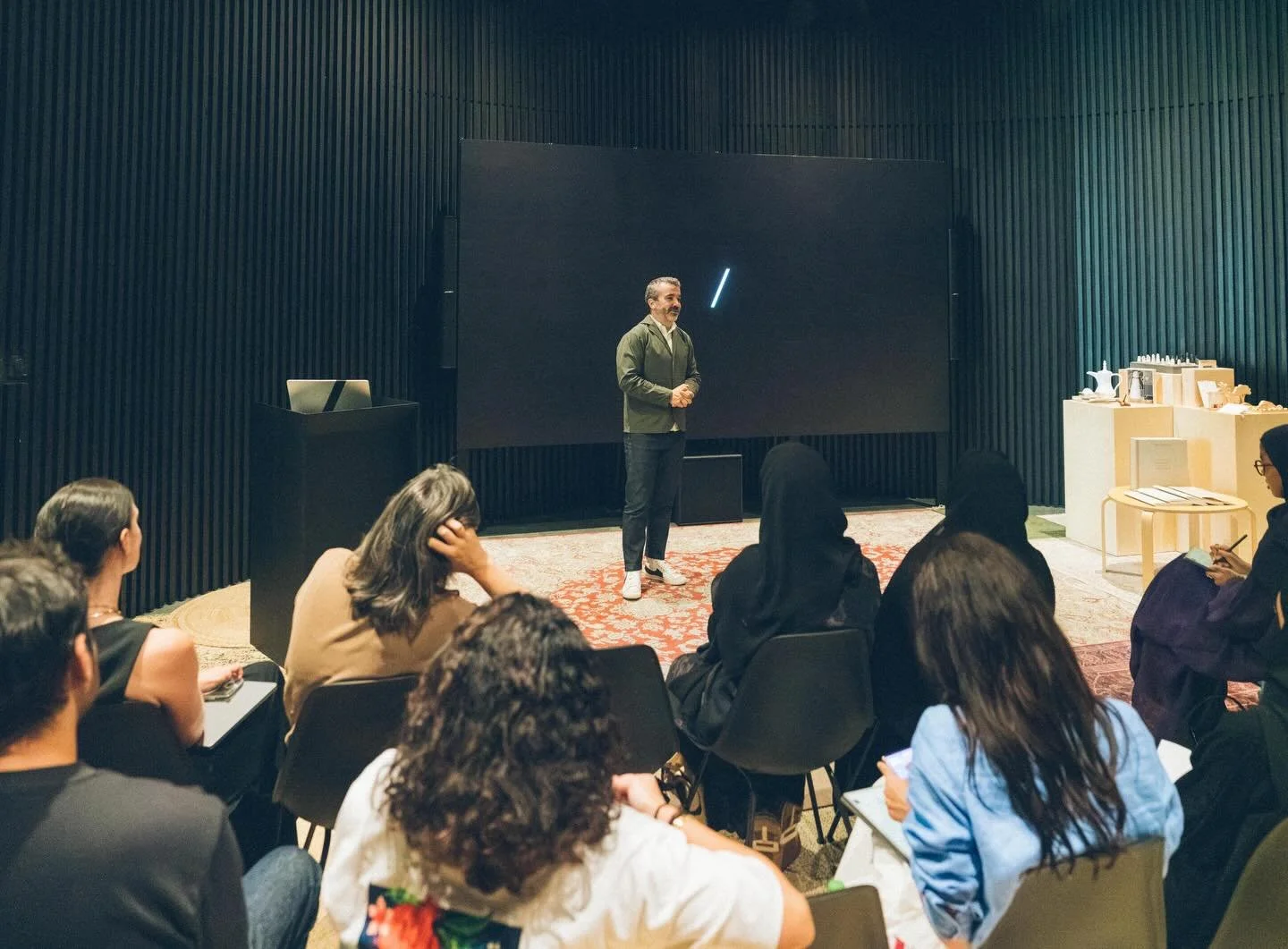One of this weeks highlights - having the @houseofartisans.ae design competition crew in the Studio and the warehouses for some design/making show and tell. 
A little bit of theory, a little bit of practice, quite a bit of chit chat and a lot of anti