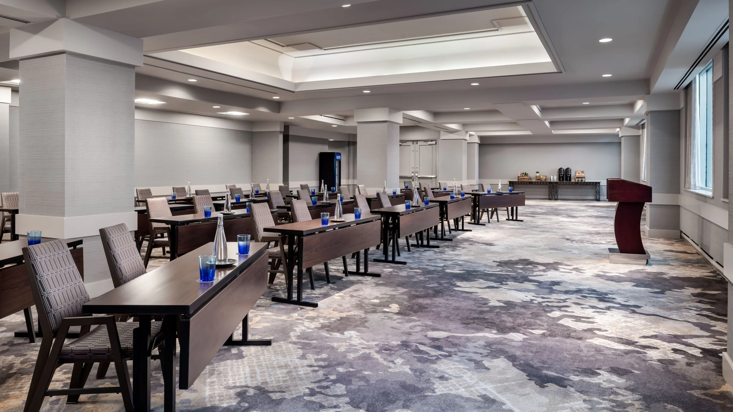 si-yyzgs-heathrow-classroom-36153_Wide-Hor.jfif