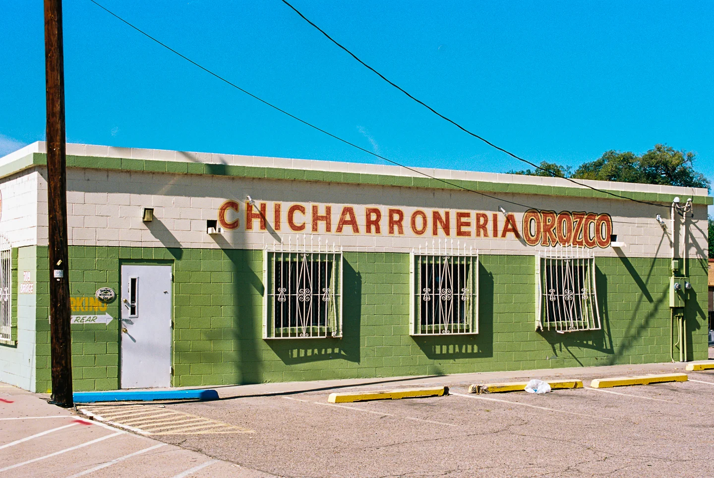 R1-02591-0028.jpg