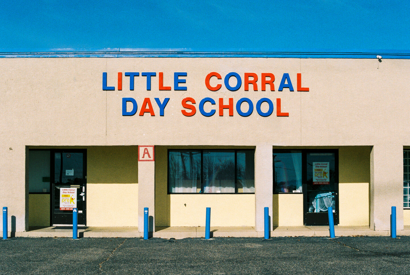 R1-09912-0017.jpg