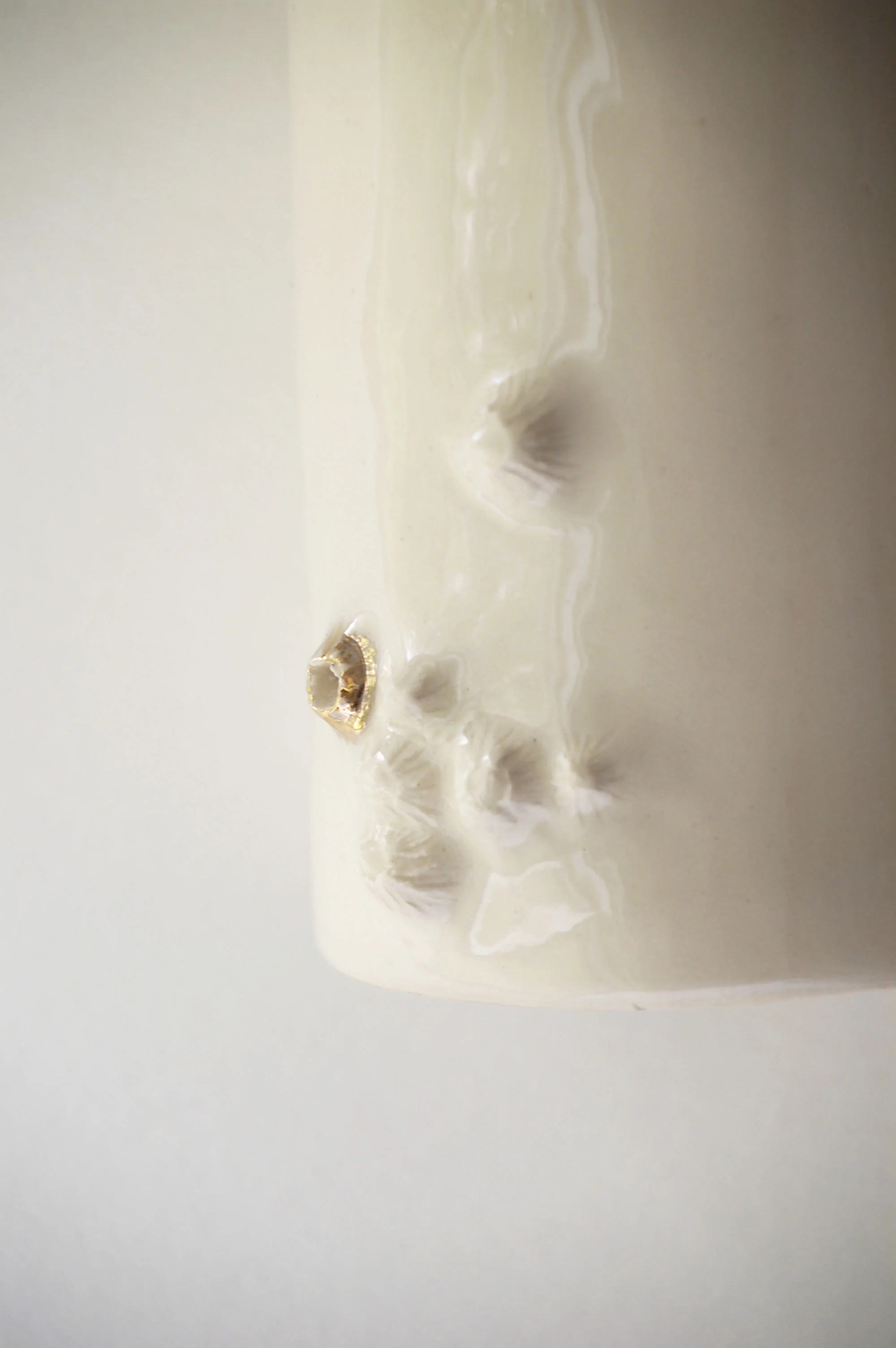barnacle vase 2.jpg
