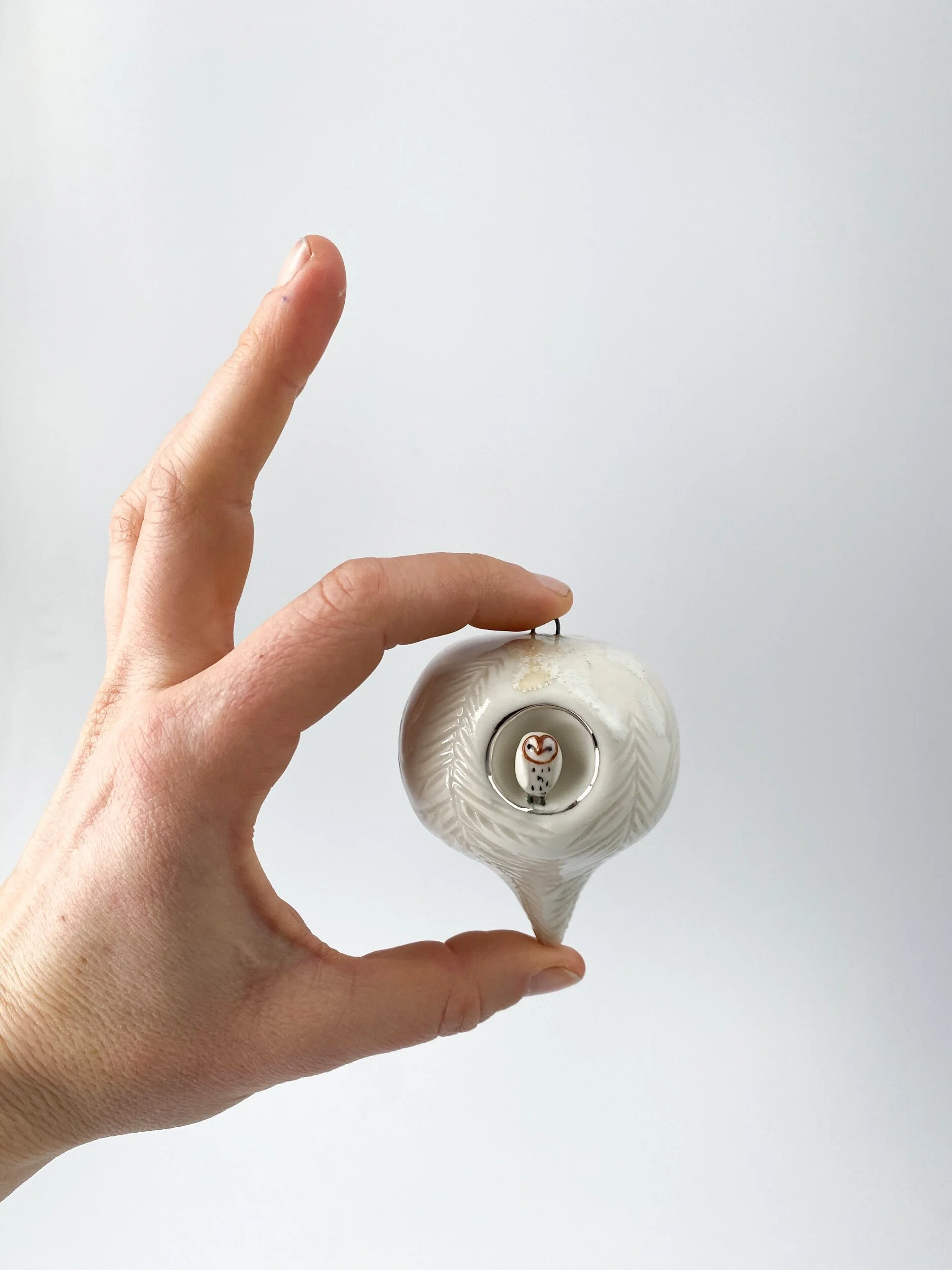 8FE05520-644F-4DE8-B059-E720E9B2C001