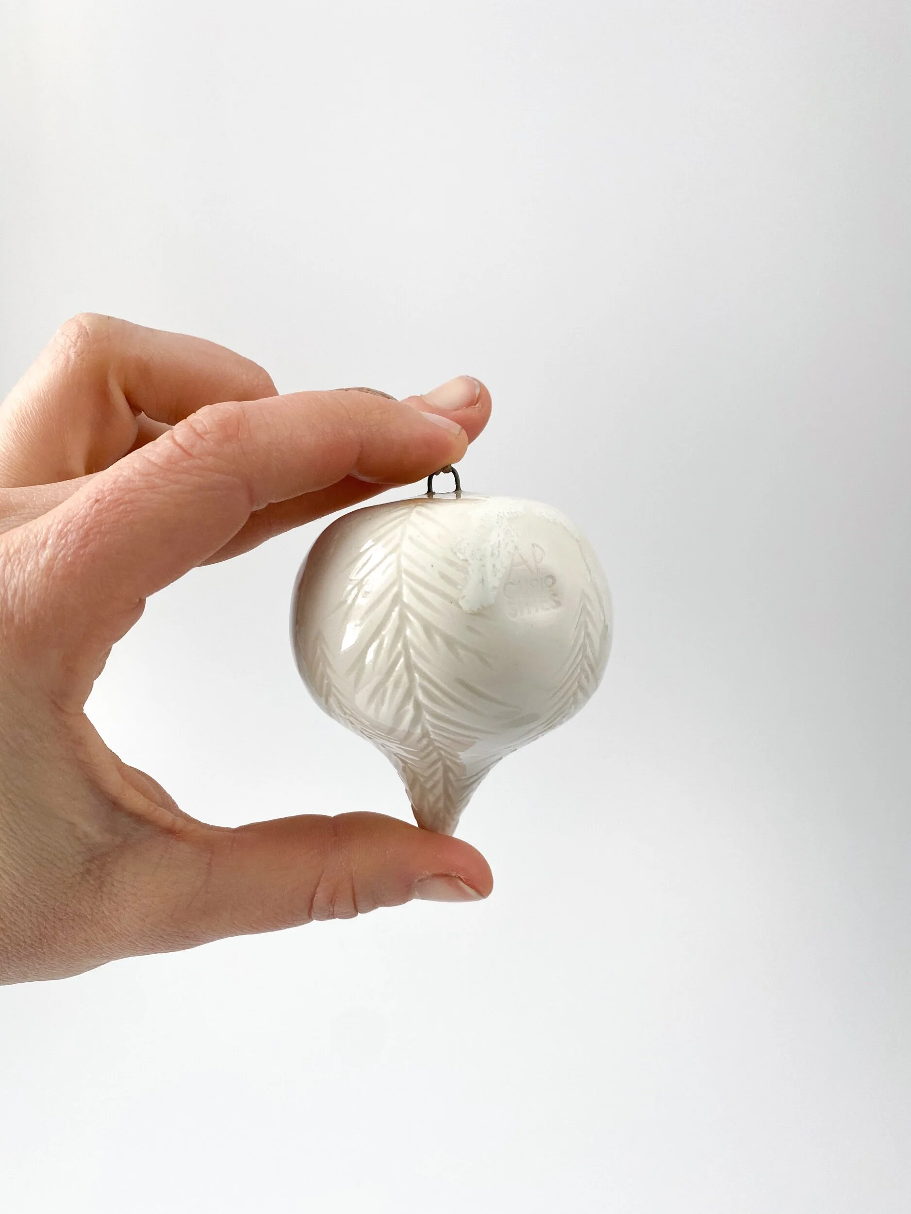 88994F80-CAC0-48C0-B0B5-3ECC1110C594