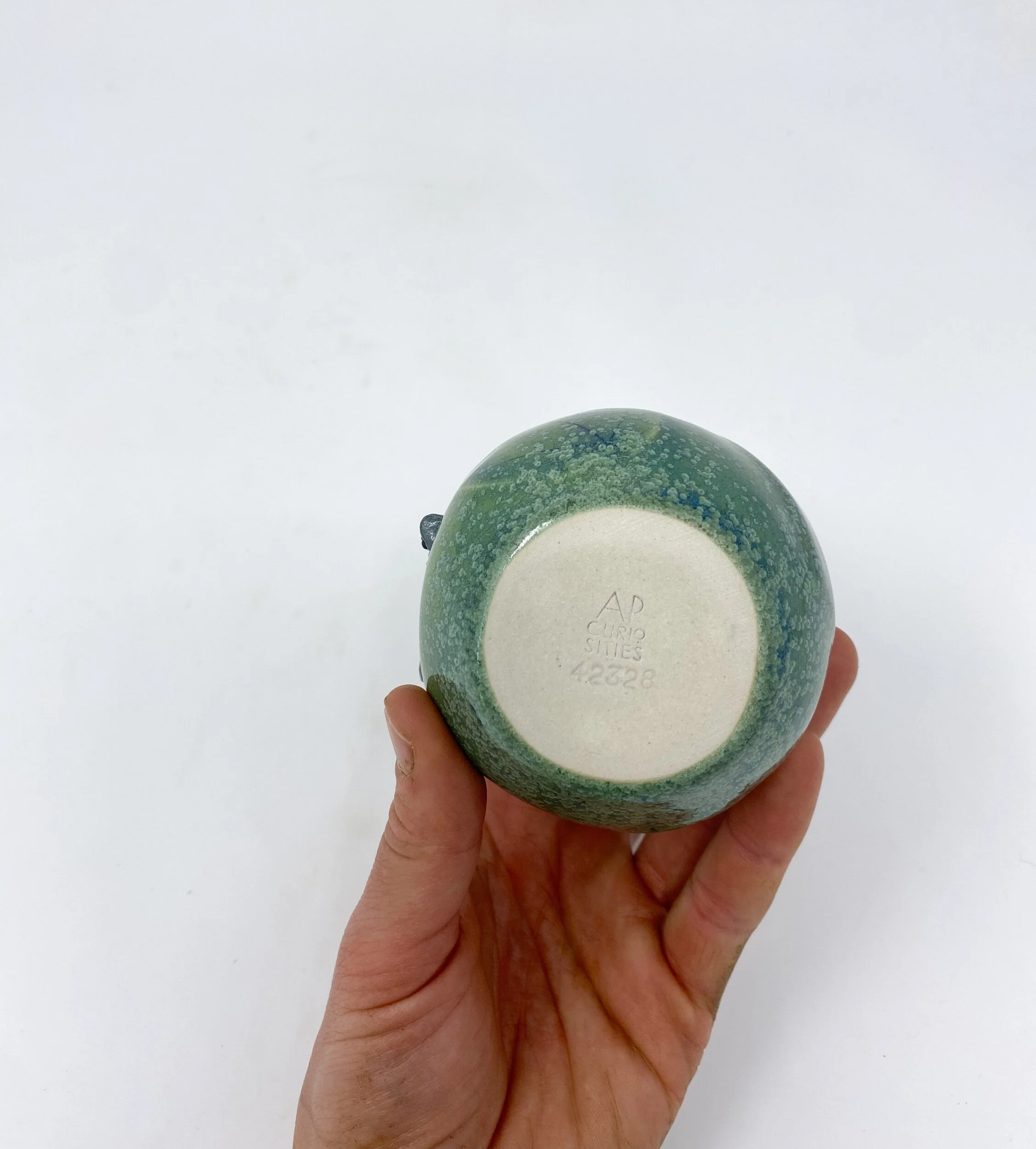 AA22427F-6EF1-4DB5-B992-5D0C13400A0C