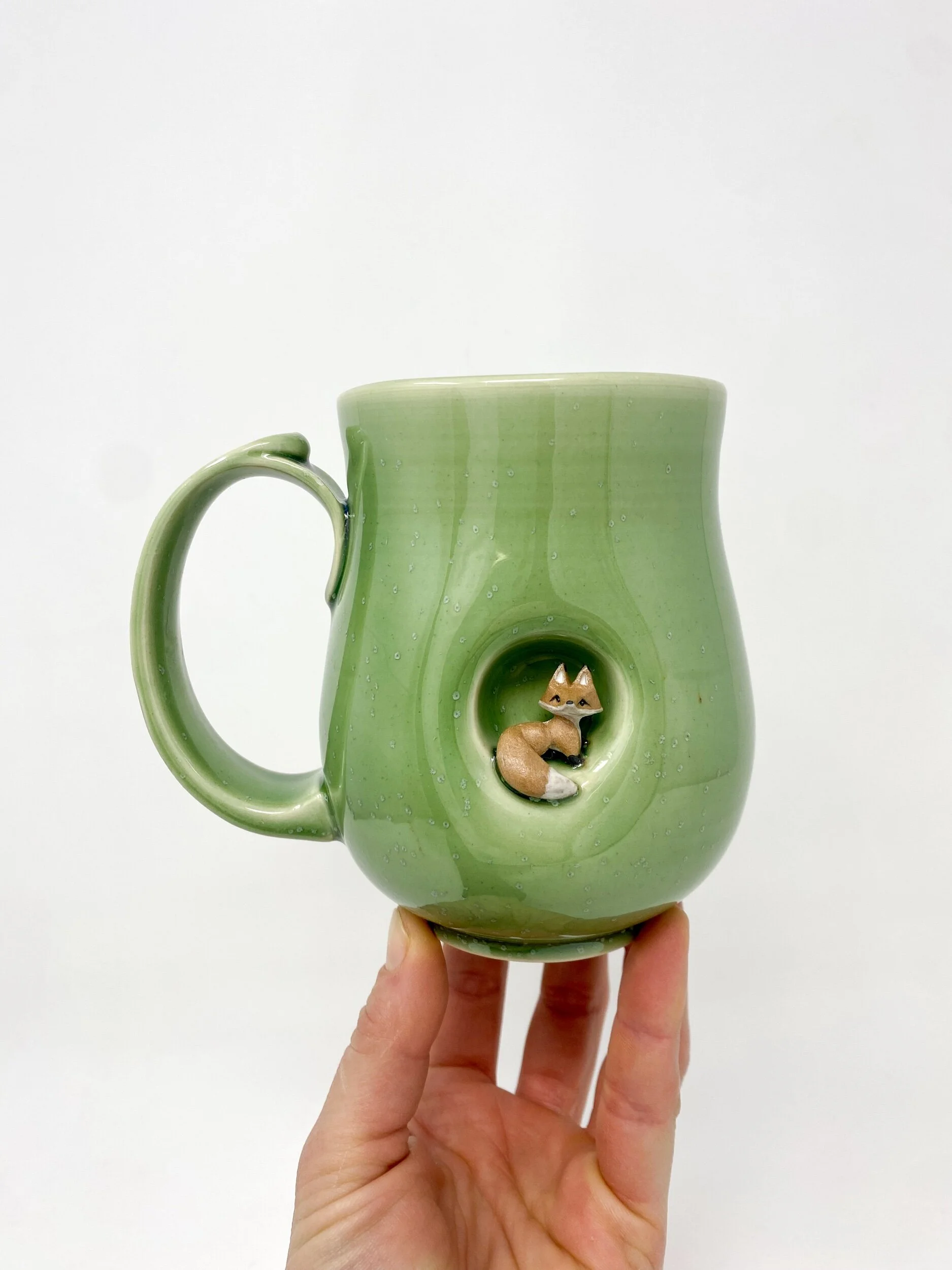 7912B219-97FF-45C9-BB12-D69187D60F10