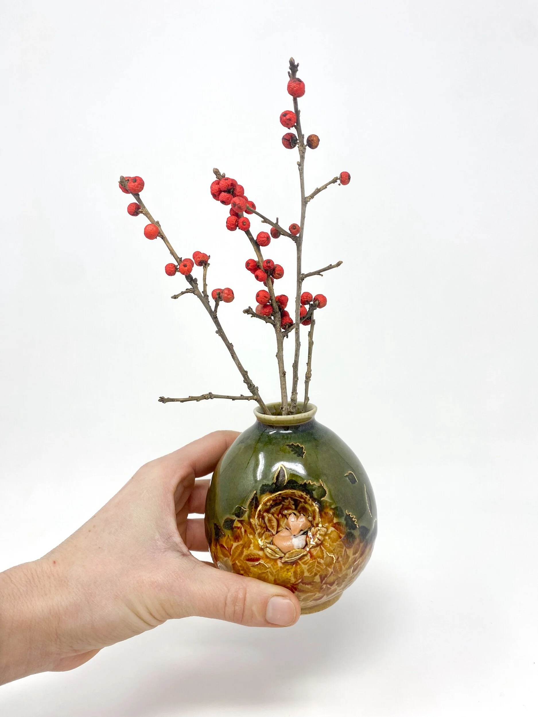 DBDB62A8-4782-4596-A987-EF5E538D7569