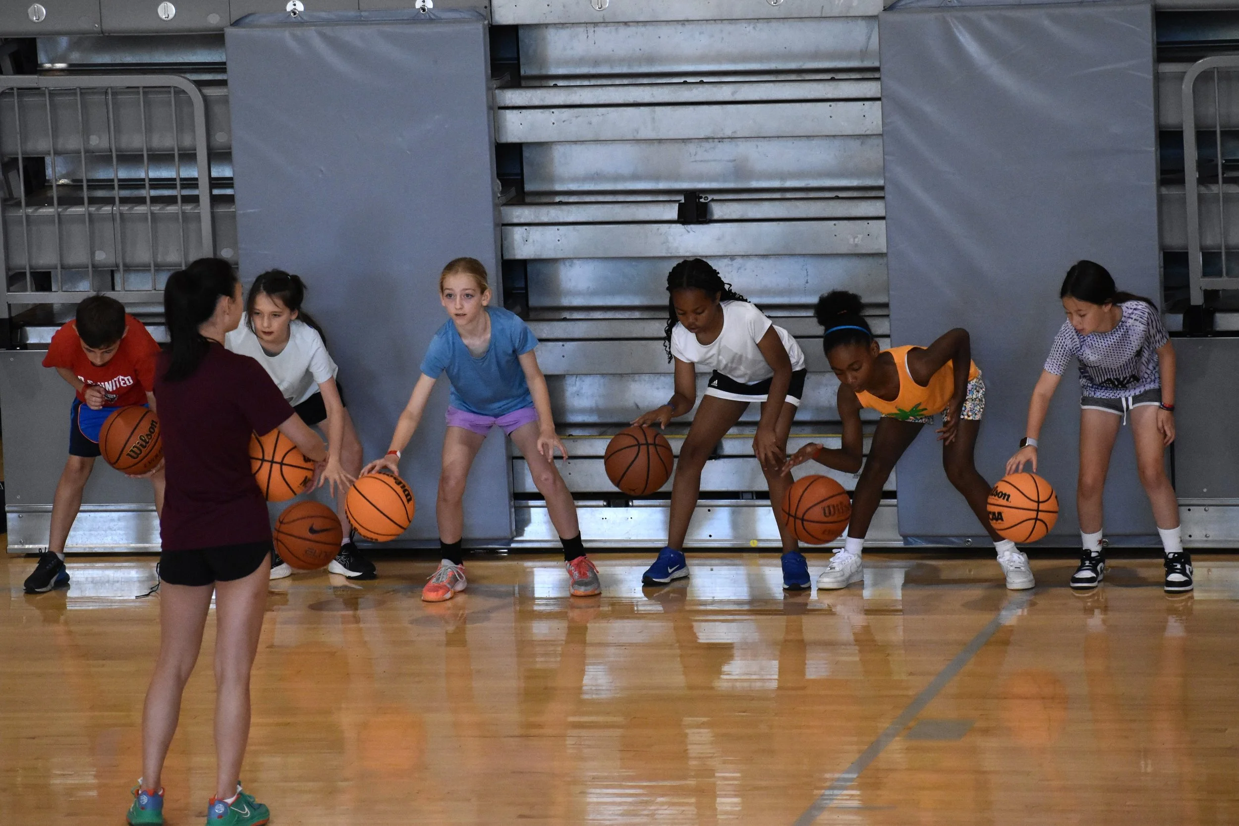 Basketball (Grades 2-8)