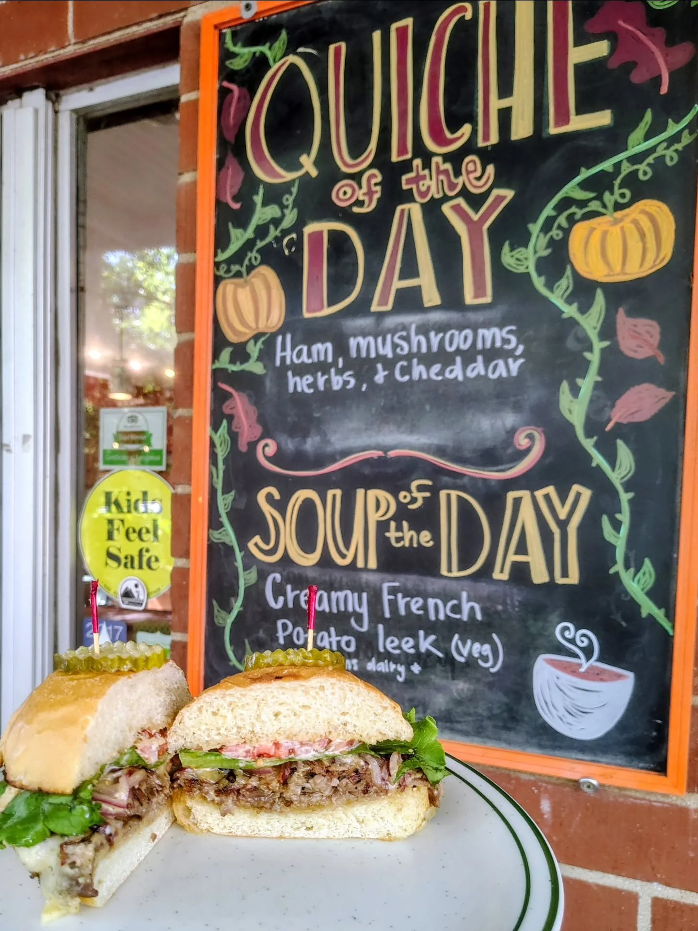 Seasoned Prime Rib Sandwich, grilled onions, fresh green leaf lettuce, sliced tomato, melted Dill Havarti cheese, and our creamy seasoned garlic sauce on a toasted kaiser roll.