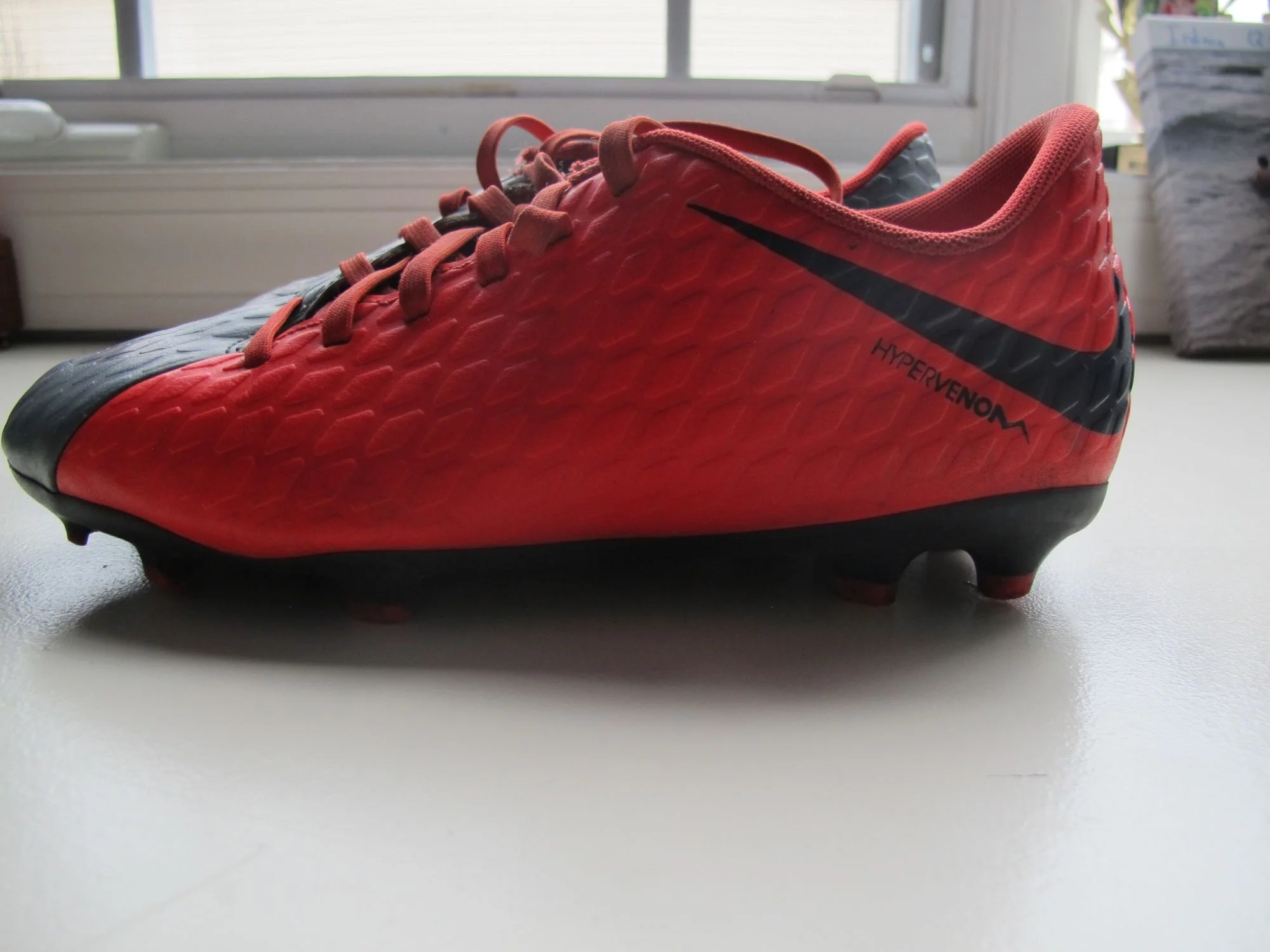 Nike Hypervenom soccer cleat Condition Well Size 5.5