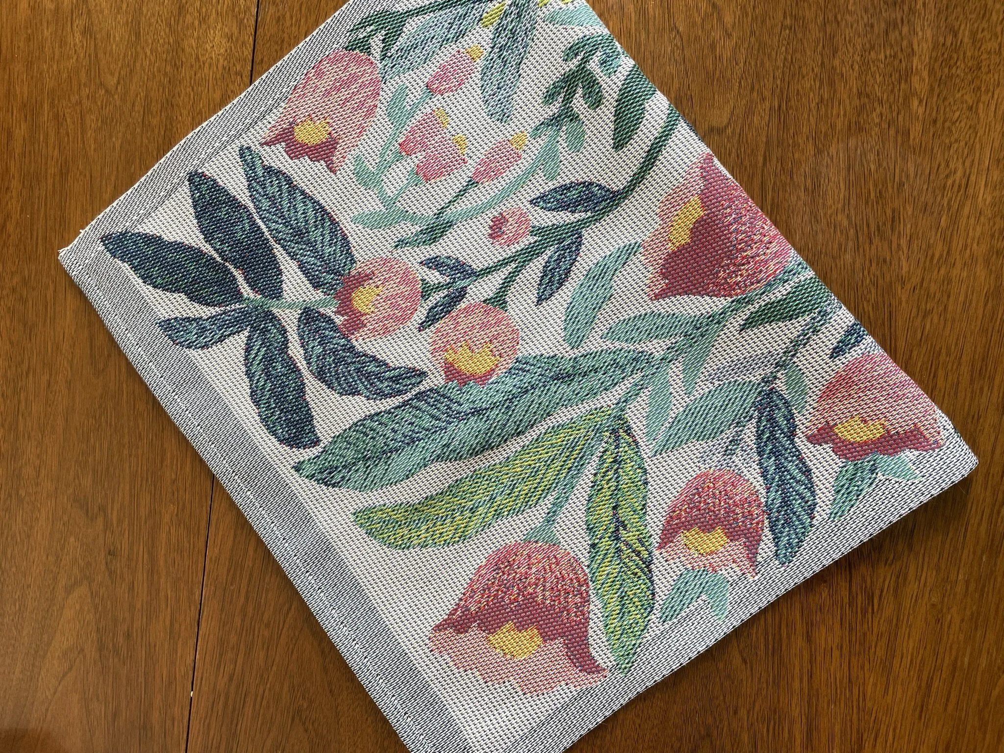 Klocksippa on table 2.JPEG