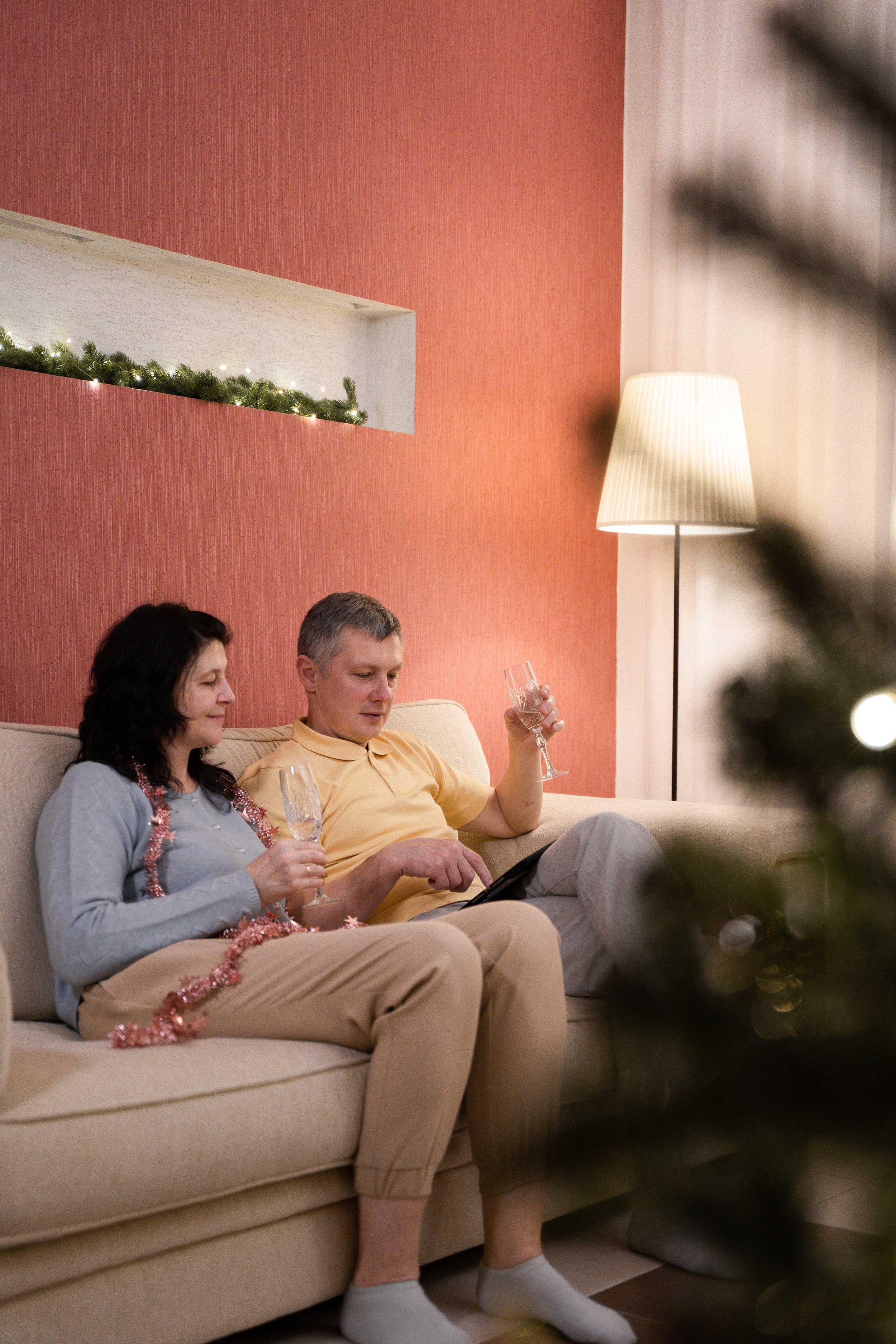 SindyXR Couple Couch Shot .jpg