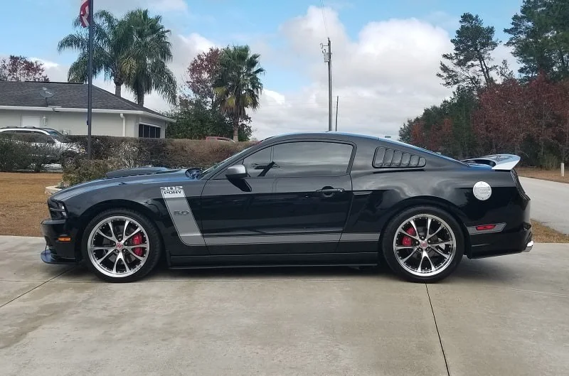 2014-ford-mustang-gt-roy-boccadifuoco.jpg