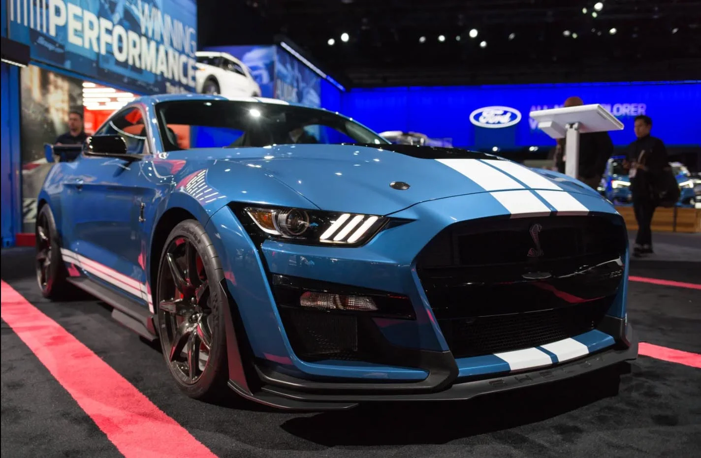 2020-ford-mustang-shelby-gt500-detroit-auto-show.jpg