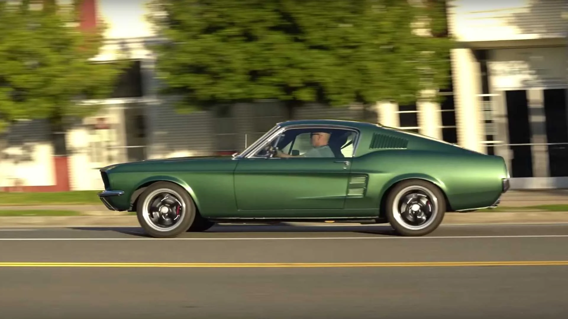 1967-ford-mustang-fastback-restomod.jpg