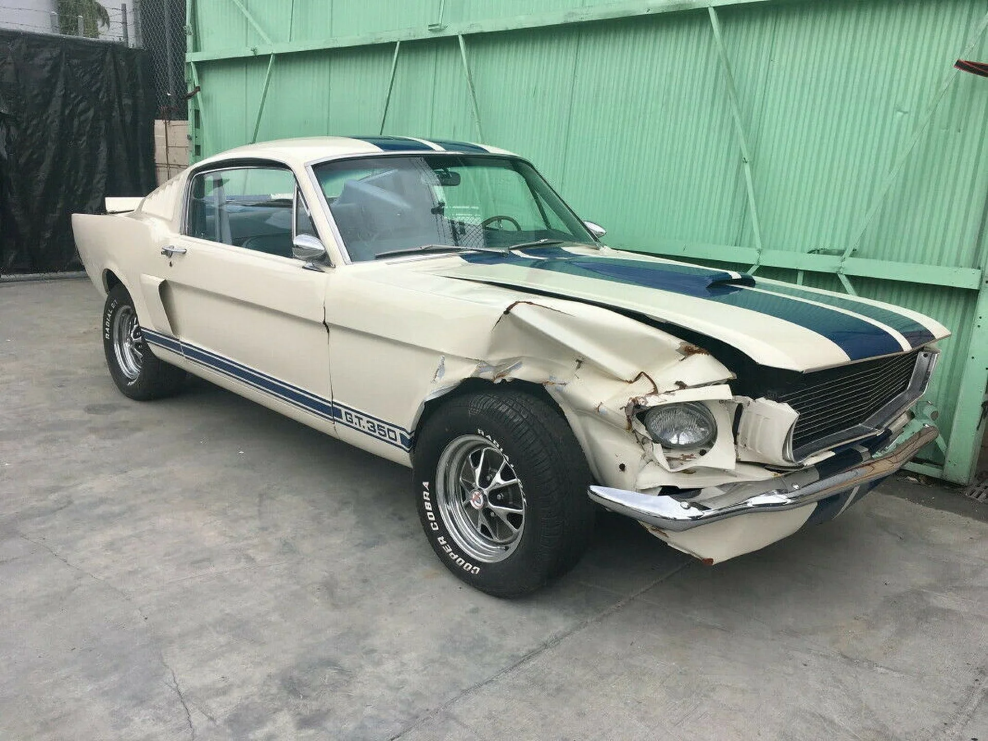 1966-ford-mustang-shelby-gt350-fastback-tribute-crashed.jpg