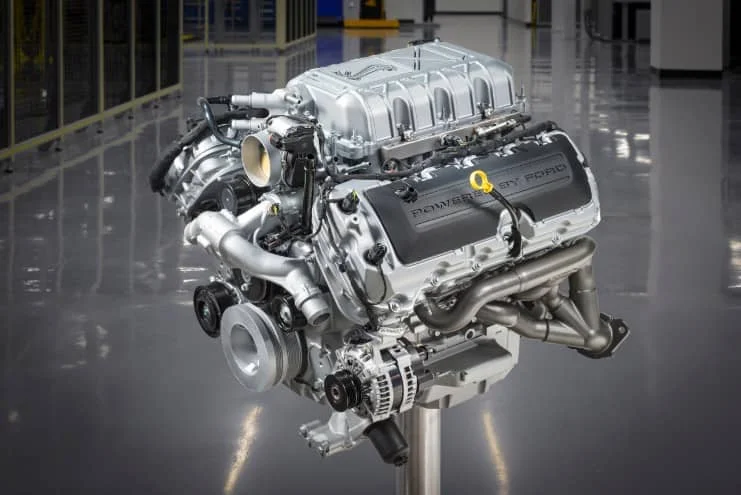 2020-ford-mustang-shelby-gt500-engine.jpeg