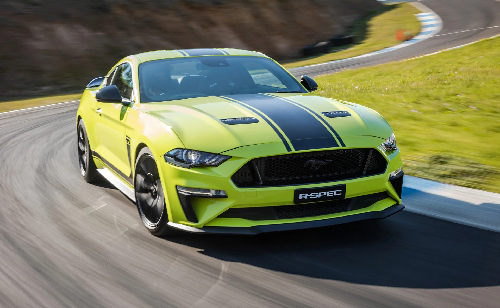 2020-ford-mustang-r-spec-700-hp-supercharged-australia.jpg