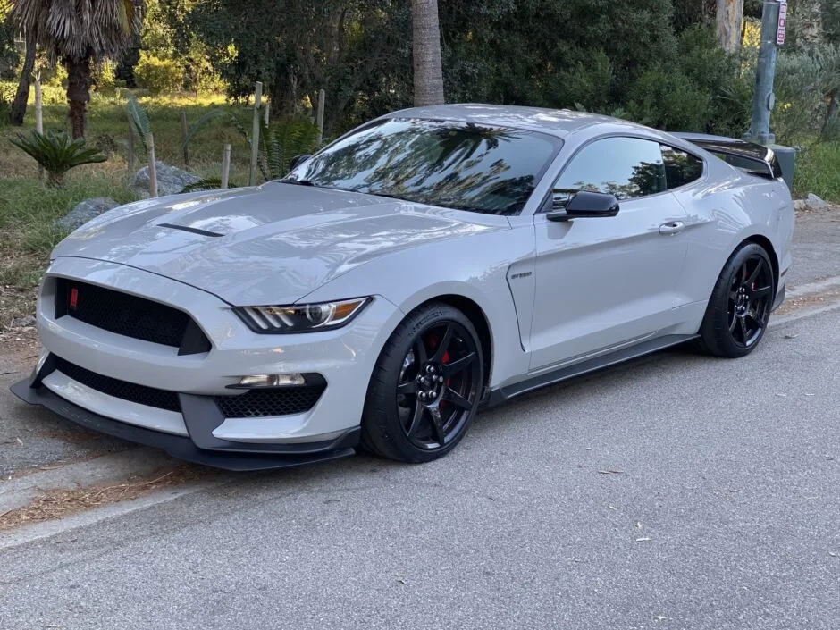 For Sale: 2017 Ford Mustang Shelby GT350R (526 HP, 6-speed, 4K miles)