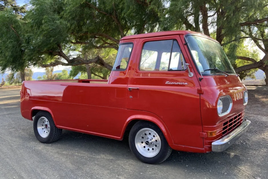 For Sale: 1965 Ford Econoline Pickup (modified, red, 302ci V8, 3-speed auto)