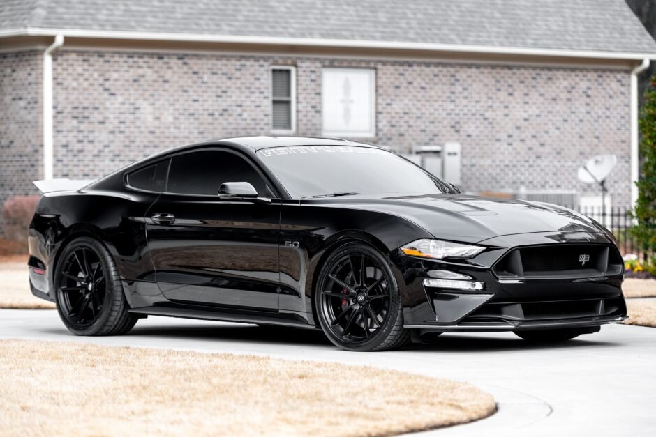 For Sale: 2018 Ford Mustang Gt Petty'S Garage King Premier Edition (Black,  Supercharged 5.0L V8, 6-Speed, 900 Miles) — Stangbangers