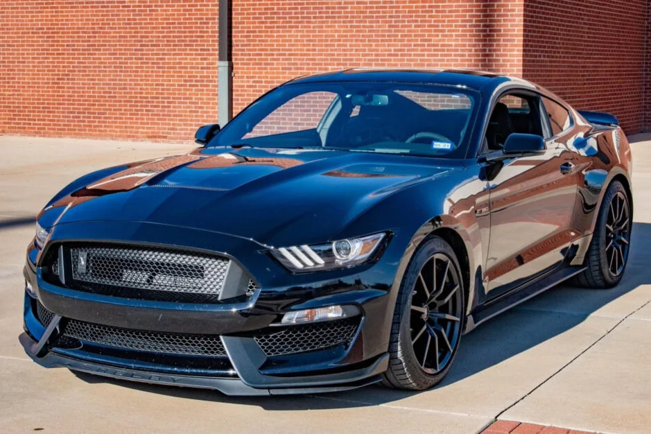 For Sale: 2018 Ford Mustang Shelby GT350 (Shadow Black, 5.2L "Voodoo" V8, 6-speed, 3300 miles)