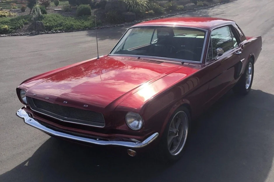 For Sale: 1966 Ford Mustang Coupe (red, modified, 302ci V8, 5-speed)