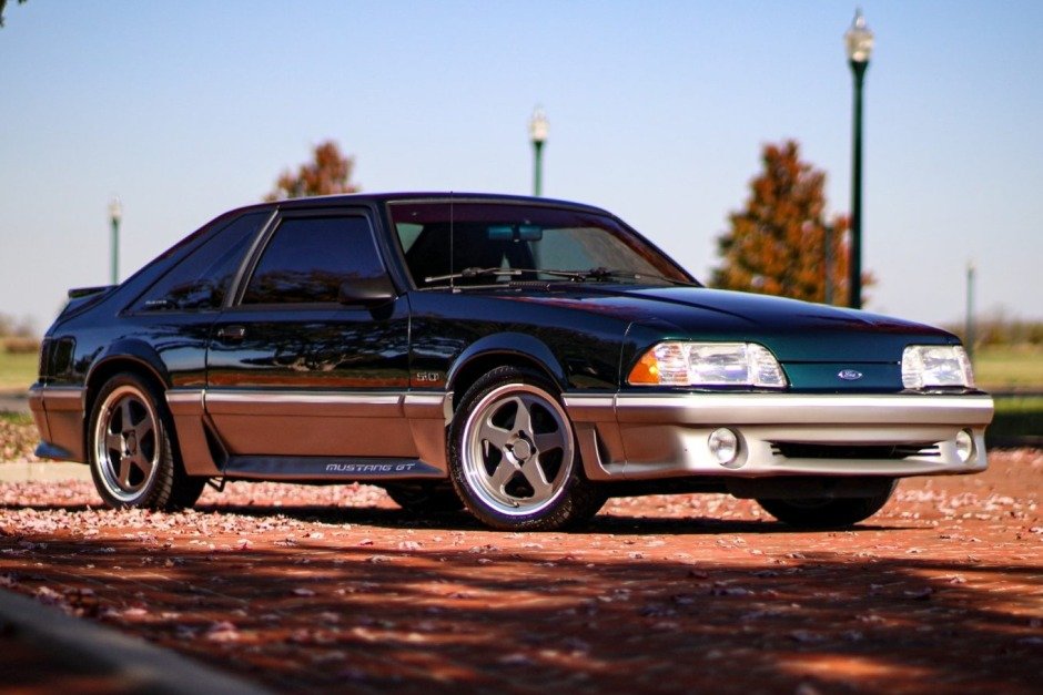  En venta: Ford Mustang GT Hatchback 1992 (Deep Jewel Green/silver, 5.0L V8, 5-speed, 52K miles) — StangBangers