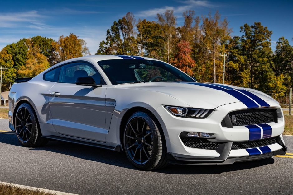 Gt350 avalanche gray 2016 Mustang