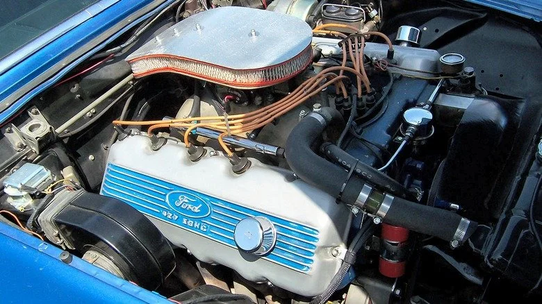 What's The Difference Between The Ford 427 And Ford 428 Engines?
