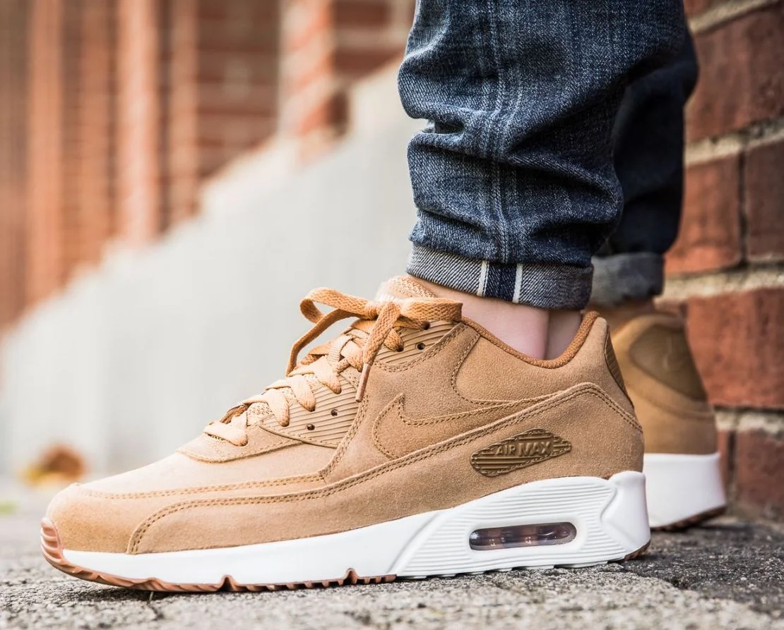 On Sale: Nike Air Max 90 Ultra 'Wheat'