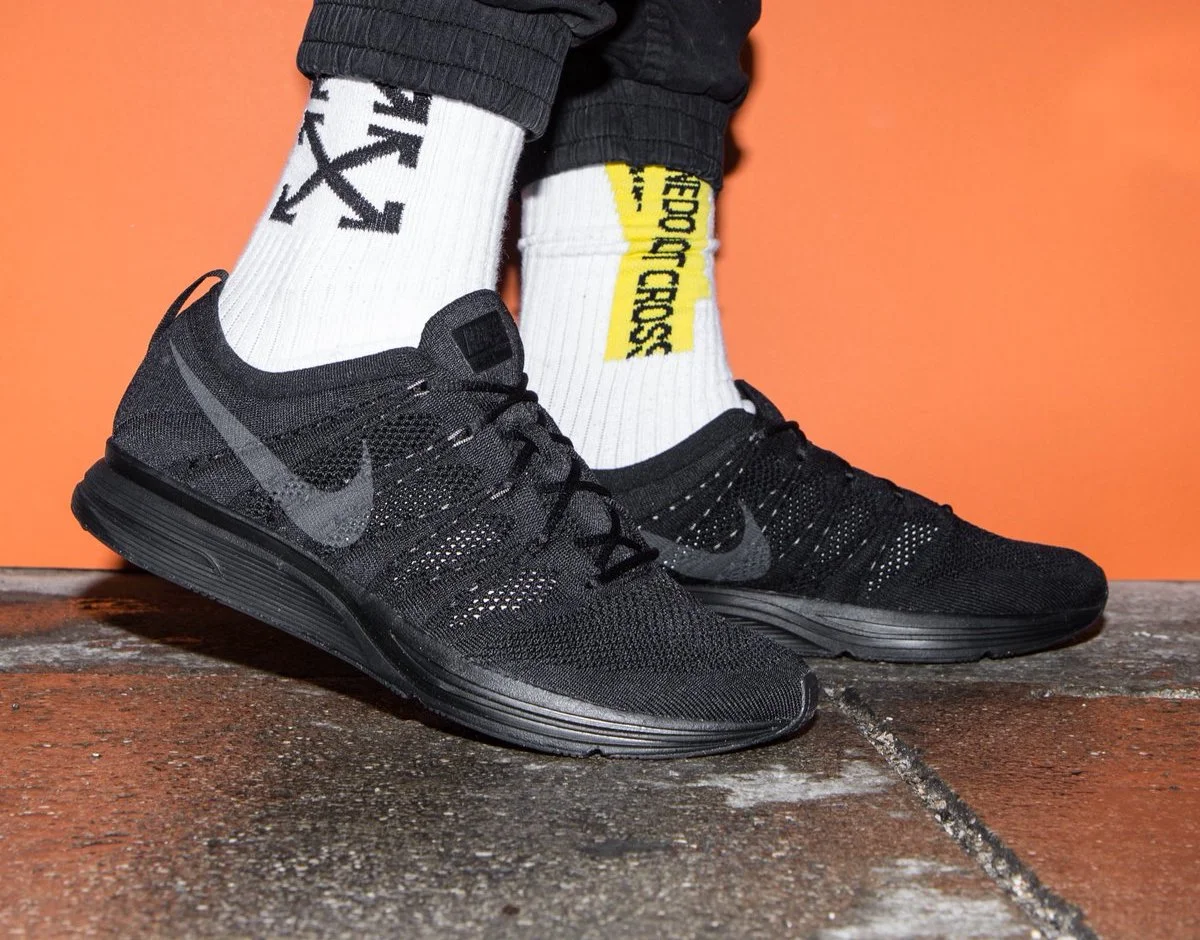 On Sale: Nike Flyknit Trainer 'Triple Black'