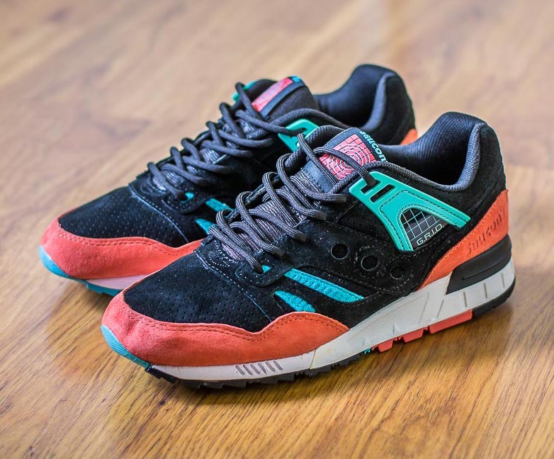 On Sale: Saucony GRID SD Suede 'Coral Reef'