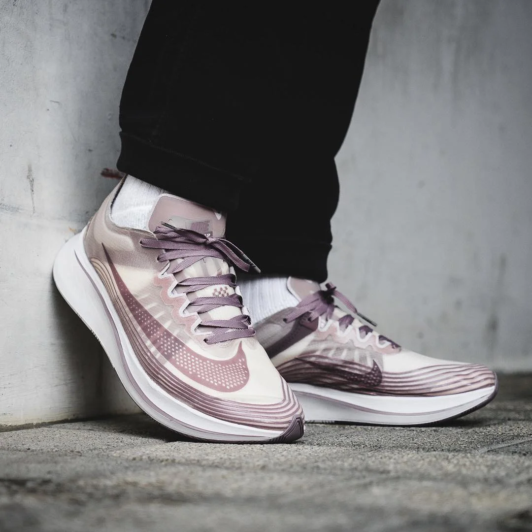 Price Drop: Nike Zoom Fly SP 'Taupe Grey'