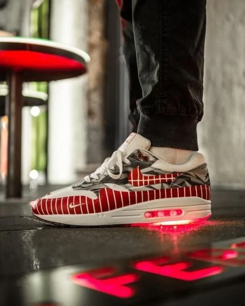 On Sale: Nike Air Max 1 Los Primeros