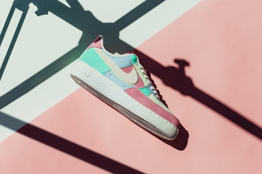 Nike_Air_Force_1_07_QS_Easter_-_Ice_Blue-Sail-Hyper_Turq-Barely_Volt_AH8462-400_-_Feature-LV-8059_1024x1024.jpg