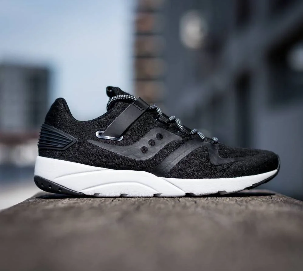 On Sale: Saucony GRID 9000 MOD 'Black/White'