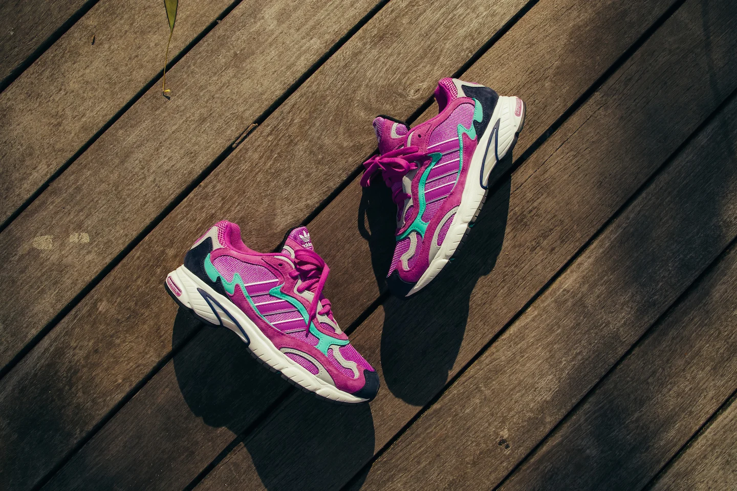 adidas-nmd_racer-pk-pink-cq2442-mood-3.jpg