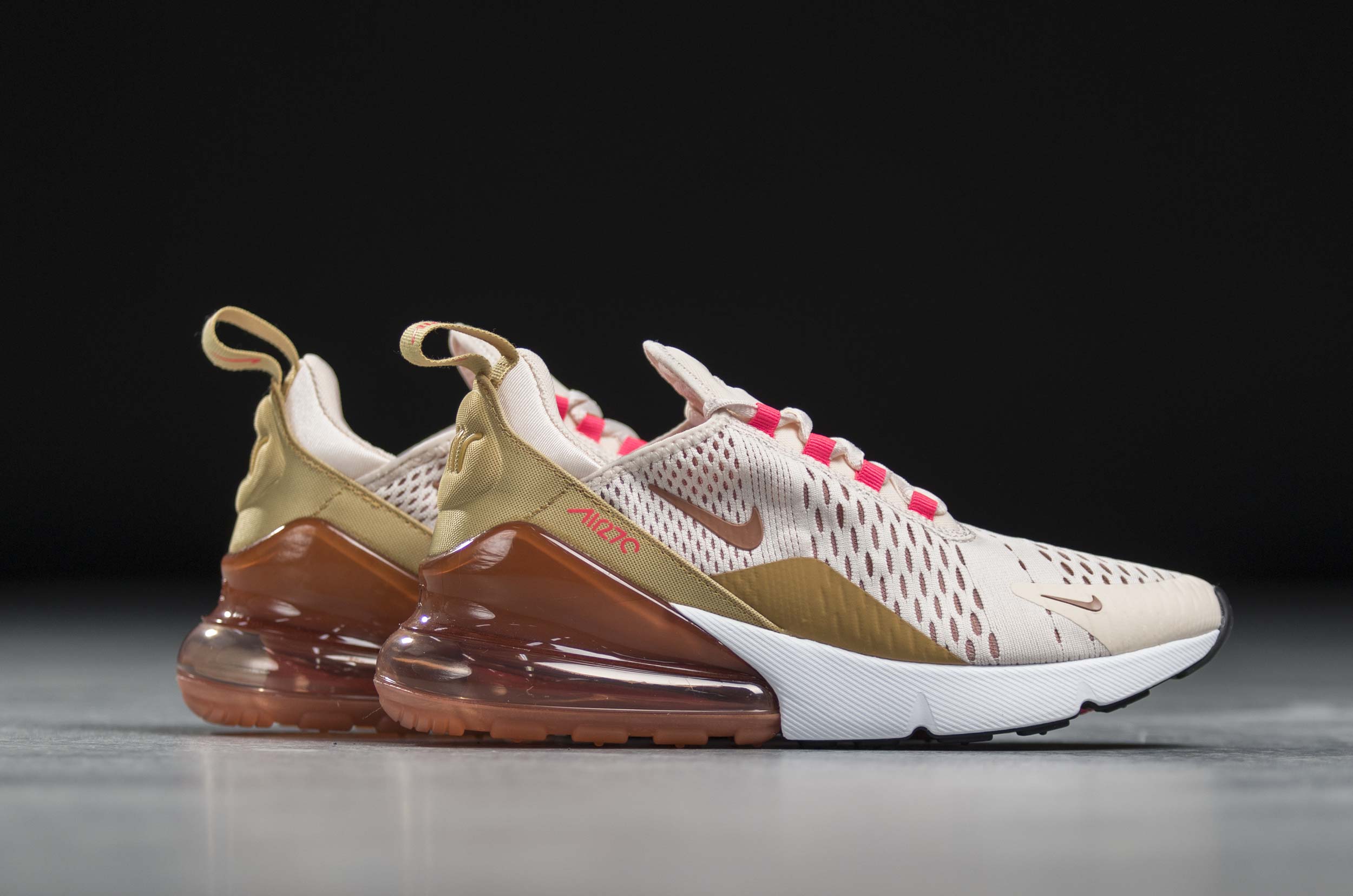 nike-air-jordan-xxxii-low-wheat-aa1256-700-mood-2.jpg