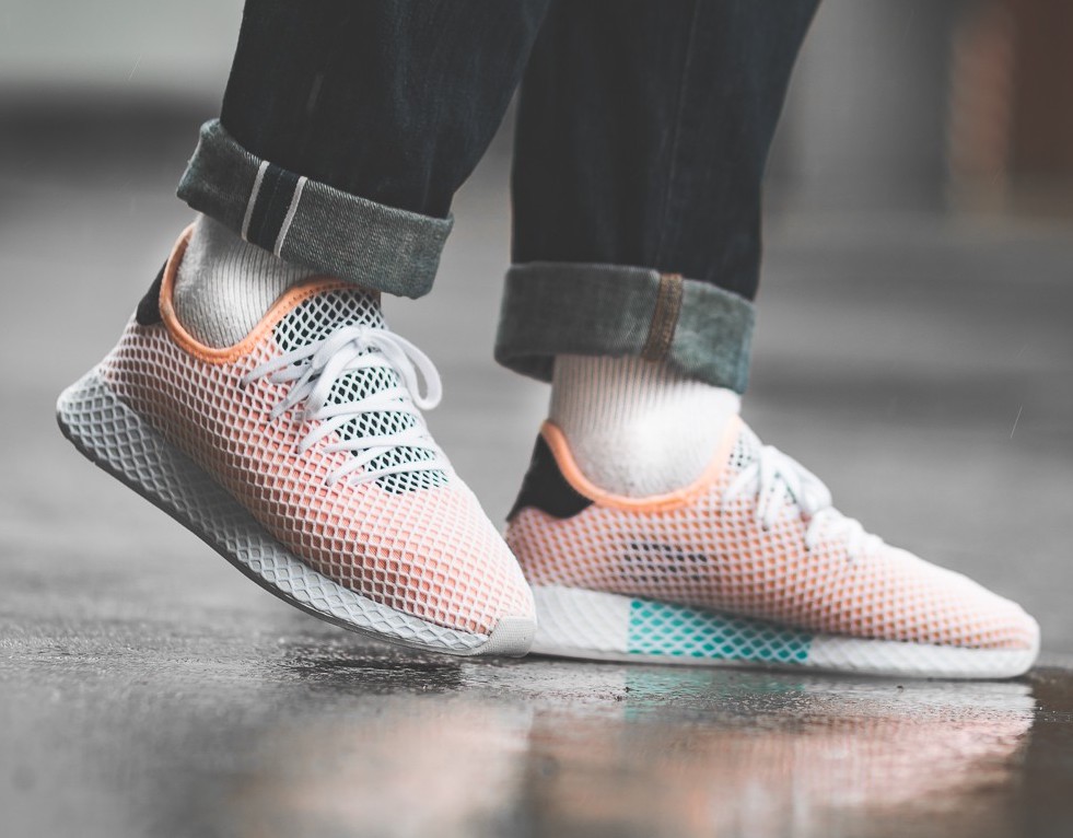 adidas-nmd_racer-pk-pink-cq2442-mood-3.jpg