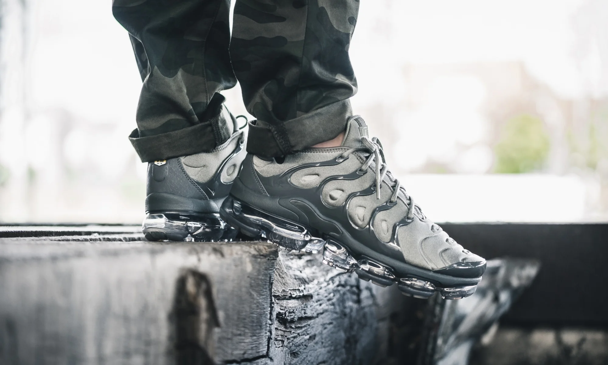 On Sale: Nike Air Vapormax Plus ‘Dark Stucco’