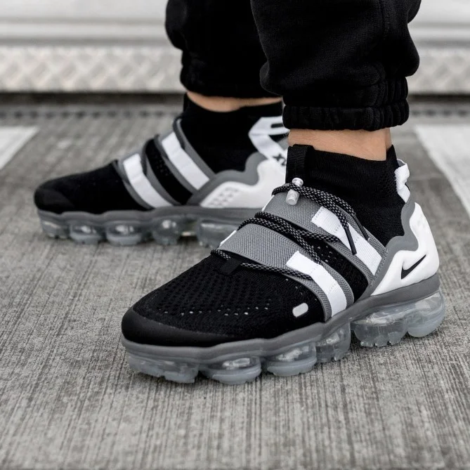 On Sale: Nike Air VaporMax Flyknit Utility ‘Black/Grey’